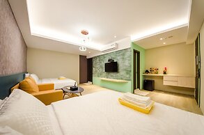 Anich Fashion Inn
