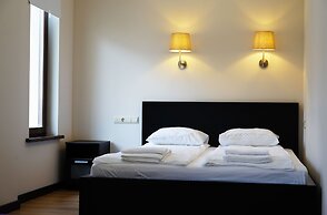 Vverh Guesthouse
