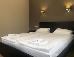 Vverh Guesthouse