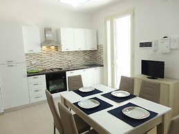 VersoSud - Acton Apartment 14