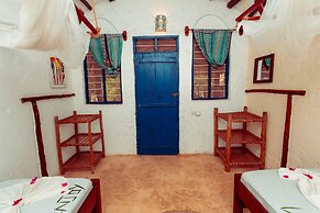 Demani Lodge