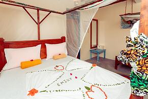 Demani Lodge