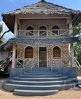 Demani Lodge