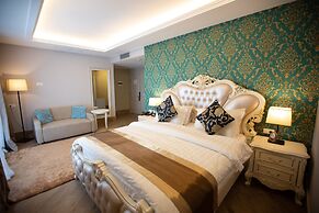 Grand Blue FAFA Resort & Spa