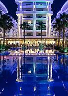 Grand Blue FAFA Resort & Spa