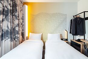 B&B HOTEL CERGY Saint-Christophe