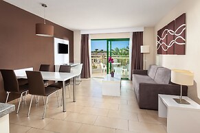 Playaolid Suites & Apartments