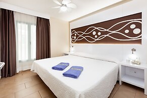 Playaolid Suites & Apartments