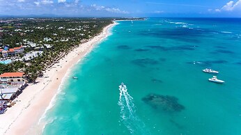 Hotel Checkin El Cortecito Beach