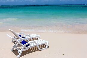 Hotel Checkin El Cortecito Beach