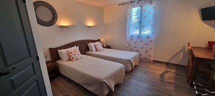 Le Pradet Hotel