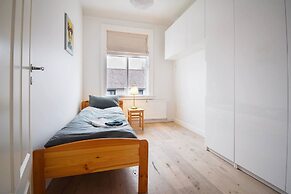 Apartment G4