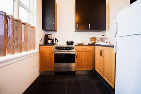 Apartment G4