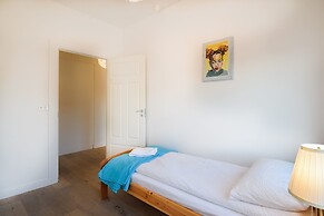 Apartment G4