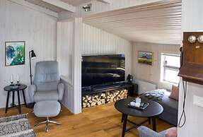 Paradise Cabin