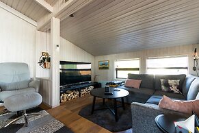 Paradise Cabin