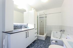 Apartment R23