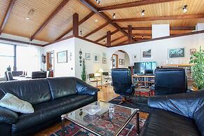 House S2