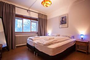 Apartment R44
