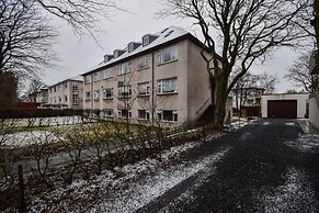 Apartment G22