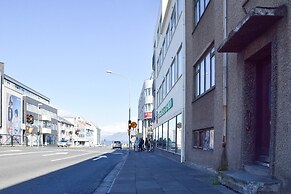 Apartment S33