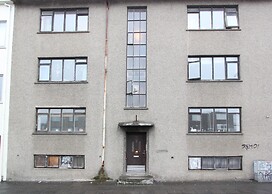 Apartment S33