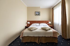 Hotel Almarco