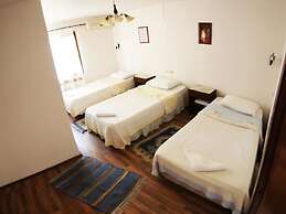 Tuncay Pension