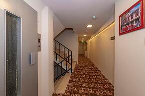 Grand Ahi Hotel