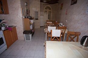 Tolstoy Hostel