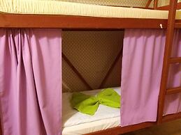 Tolstoy Hostel