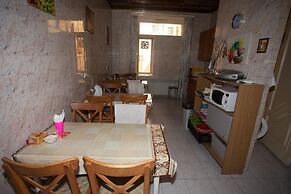 Tolstoy Hostel