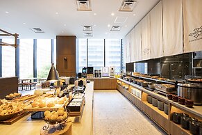 karaksa hotel grande Shin-Osaka Tower