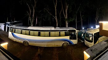 The Lotus Sutra Hotel