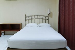 Andrin Daspatt Hotel