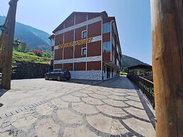 Uzungol Ozbek Apart