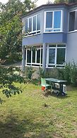 Cosy Park Apartment