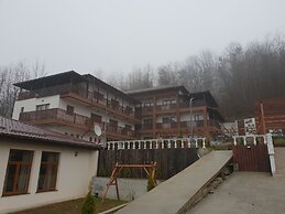 Pensiunea Arido