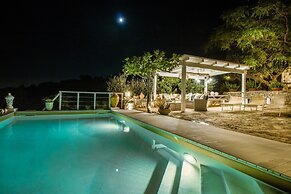 TD Casa Torchiano Hilltop Pool with Sea View