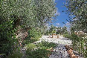 TD Casale Del Vento in the Countryside with Pool