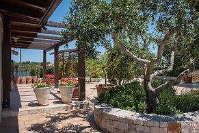 TD Casale Del Vento in the Countryside with Pool
