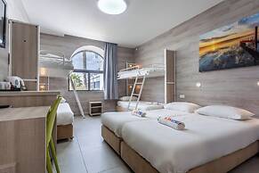 HI Karei Deshe Hostel