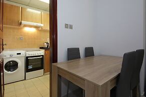 Signature Holiday Homes- Marina Studio