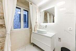 Palace Luxury Room