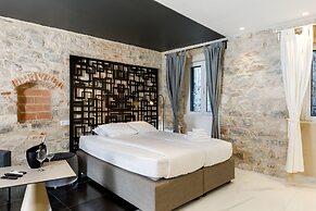 Palace Luxury Room