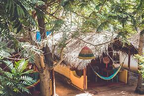 Rupa's Hotel Arugambay