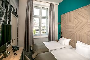 T62 Hotel