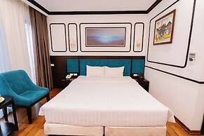 A&D Luxury Hotel