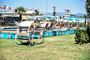 Mobile Homes Giovanni's beach Copacabana
