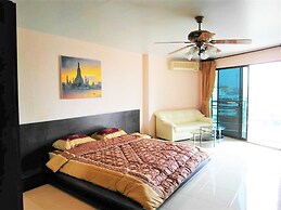 Spacious Studio View Talay 2